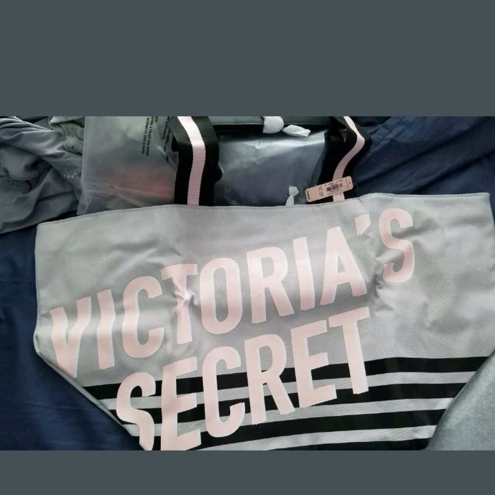 Victoria secret weekends bag